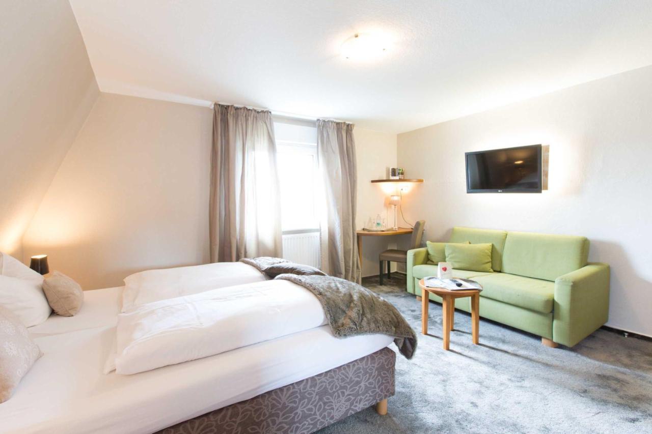 Hotel Nuhnetal วินเทอร์แบร์ก ภายนอก รูปภาพ