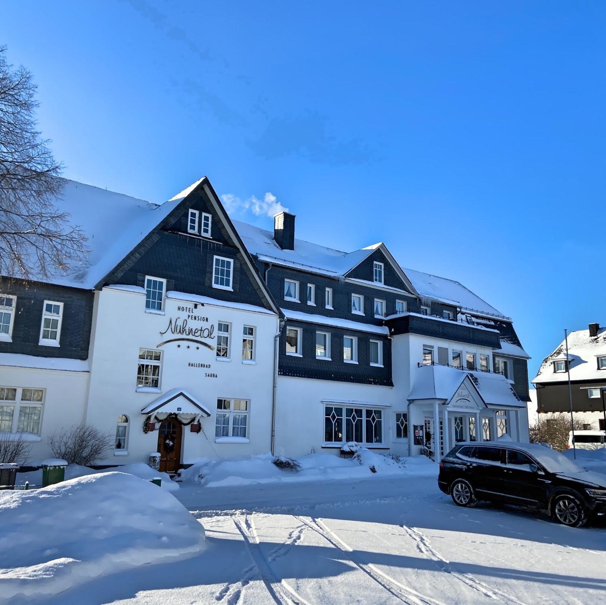 Hotel Nuhnetal วินเทอร์แบร์ก ภายนอก รูปภาพ