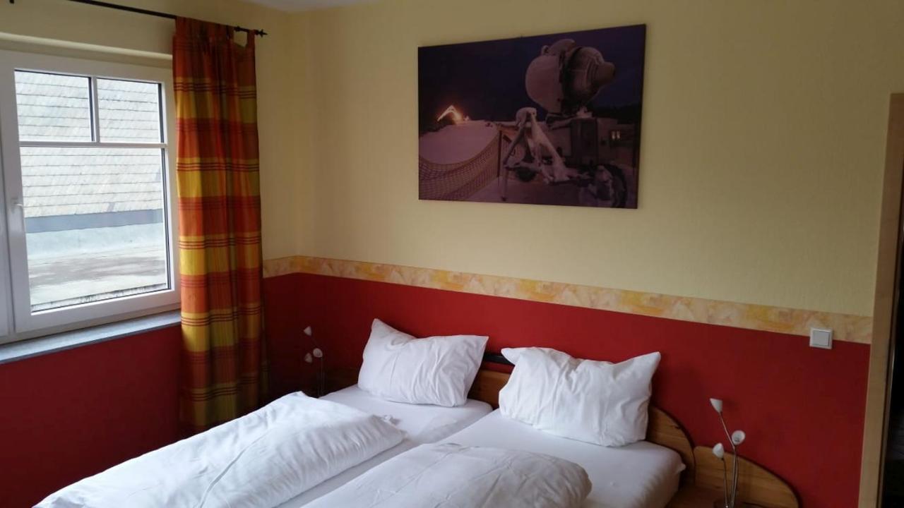 Hotel Nuhnetal วินเทอร์แบร์ก ภายนอก รูปภาพ